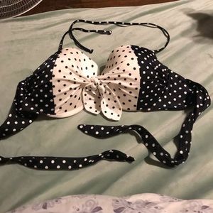 VICTORIA'S SECRET BIKINI PUSH UP TOP ONLY POLKA DOTS  UNDERWIRE
